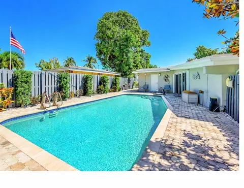 3044 NE 15th Ter, Oakland Park, FL 33334