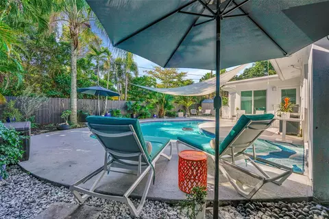 640 NW 30th St, Wilton Manors, FL 33311