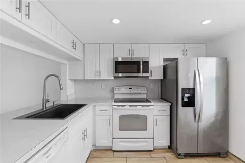 2748 NW 104th Ave #403, Sunrise, FL 33322