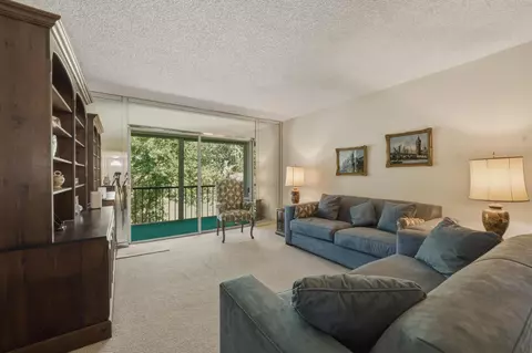 8970 S Hollybrook Blvd #308, Pembroke Pines, FL 33025