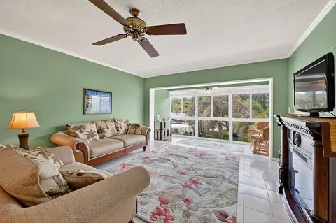 1200 SW 12th St #301, Fort Lauderdale, FL 33315