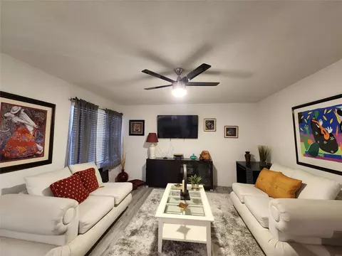 17090 NE 14th Ave #211, North Miami Beach, FL 33162