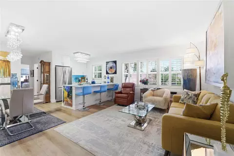 700 Bayshore Dr #4, Fort Lauderdale, FL 33304