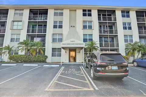 4501 NE 21 Ave #207, Fort Lauderdale, FL 33308