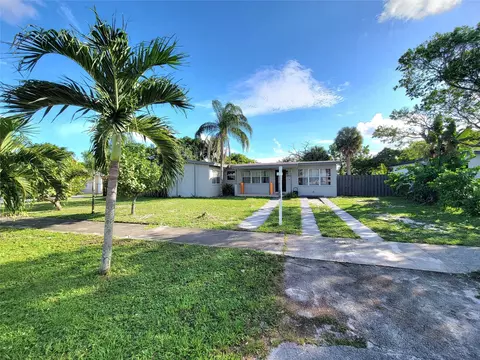 1036 NW 13th St, Fort Lauderdale, FL 33311