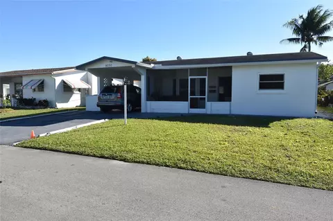 4250 NW 49th Ter, Lauderdale Lakes, FL 33319