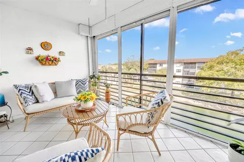 4975 E Sabal Palm Blvd #408, Tamarac, FL 33319