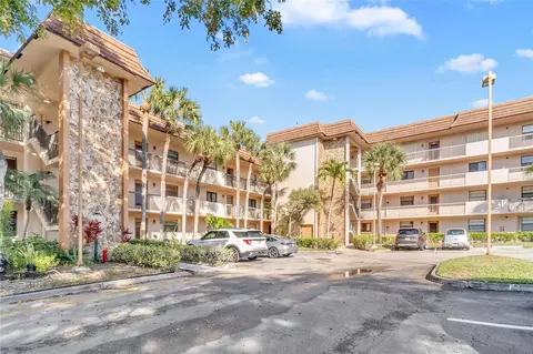 4975 E Sabal Palm Blvd #408, Tamarac, FL 33319