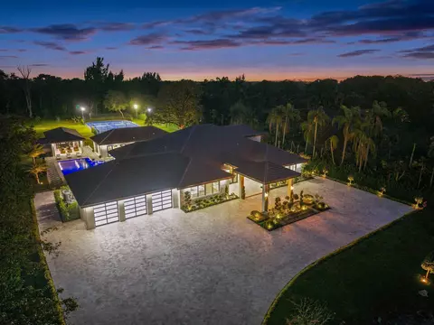 13110 Mustang Trl, Southwest Ranches, FL 33330