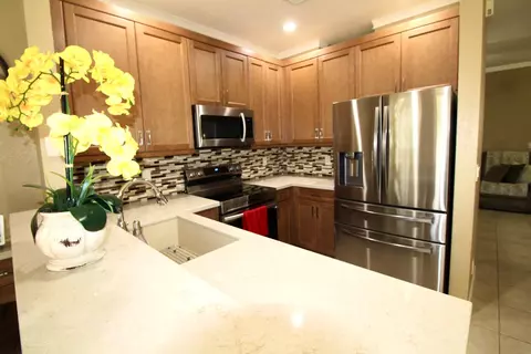 11729 NW 47th Dr #11729, Coral Springs, FL 33076