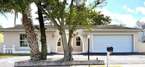 8980 NW 24th Pl, Sunrise, FL 33322