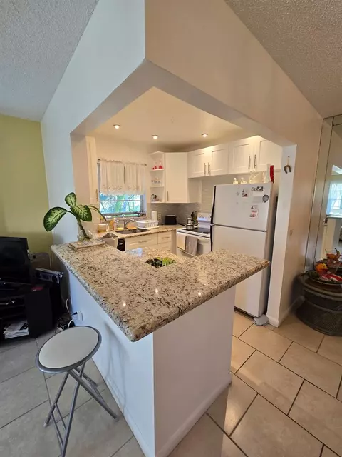 105 Prescott E #105, Deerfield Beach, FL 33442