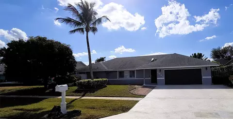 1021 Cherry Ln, Wellington, FL 33414