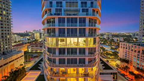 525 N Fort Lauderdale Beach Blvd #901, Fort Lauderdale, FL 33304