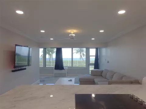 8 Briny Ave #105, Pompano Beach, FL 33062