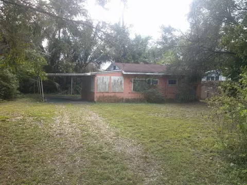 230 NE 164th Ter, Miami, FL 33162