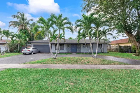 7310 NW 13th Ct, Plantation, FL 33313