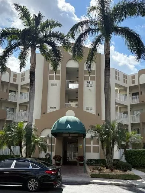 7611 Southampton Ter #407, Tamarac, FL 33321