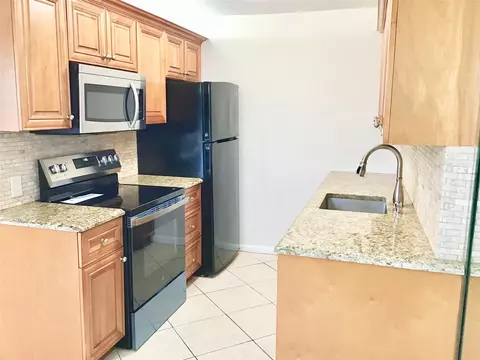 2035 Exeter B #2035, Boca Raton, FL 33434