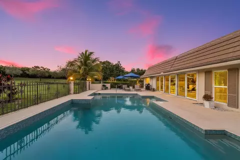 4747 S Lake Dr, Boynton Beach, FL 33436