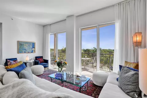 2601 NE 14th Ave #401, Wilton Manors, FL 33334