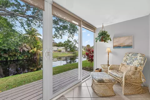 101 NW 76th Ave #102, Margate, FL 33063