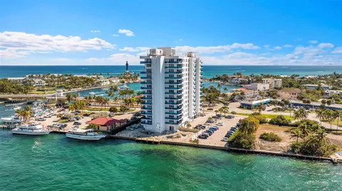 2639 N Riverside Dr #1005, Pompano Beach, FL 33062