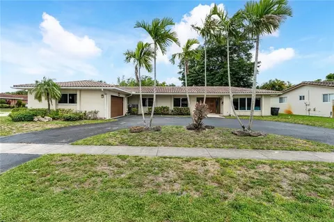 4000 N 41st Ct, Hollywood, FL 33021