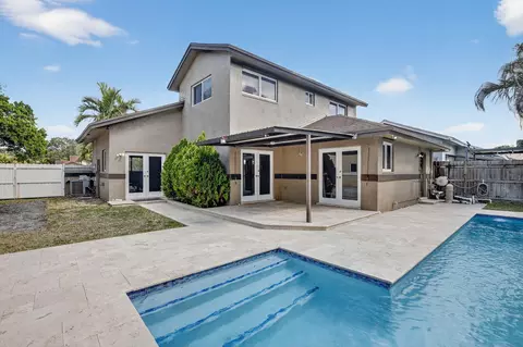 6500 SW 13th St, Plantation, FL 33317