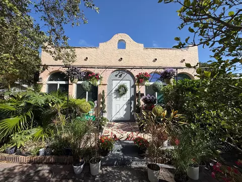 1933 Taylor St, Hollywood, FL 33020