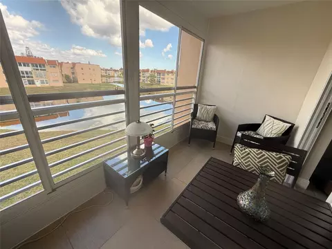 2791 N Pine Island Rd #302, Sunrise, FL 33322