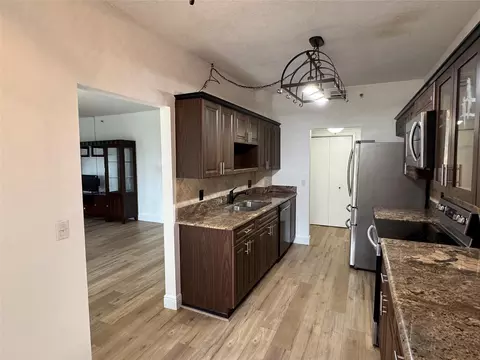 3850 Washington St #102, Hollywood, FL 33021