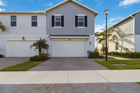 4898 N Longwood Lake Sq, Westlake, FL 33470