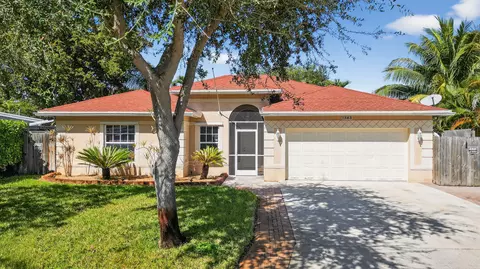 1383 NE 27th St, Pompano Beach, FL 33064
