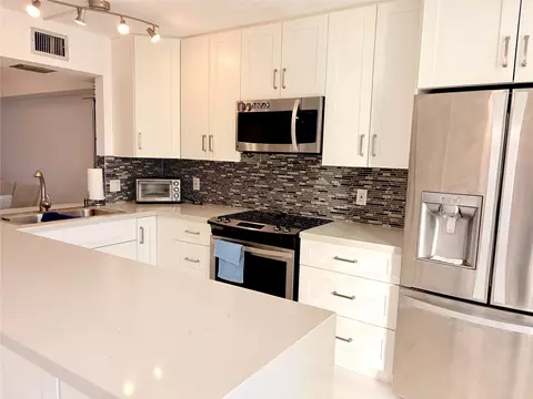 23099 Barwood Ln #308, Boca Raton, FL 33428