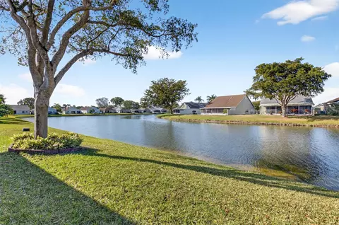 7697 Mansfield Hollow Rd, Delray Beach, FL 33446