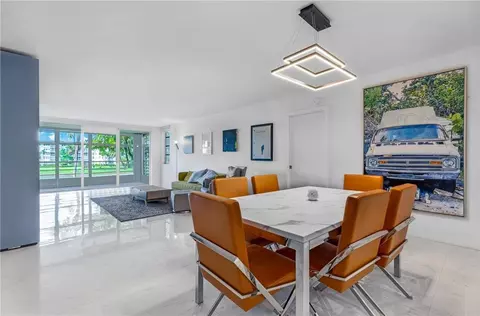 805 Cypress Blvd #210, Pompano Beach, FL 33069