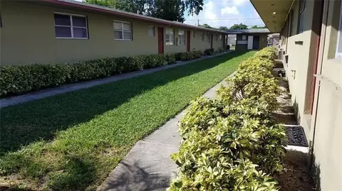 2734 Fillmore St #3-E, Hollywood, FL 33020