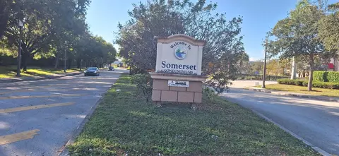 2811 Somerset Dr #316, Lauderdale Lakes, FL 33311
