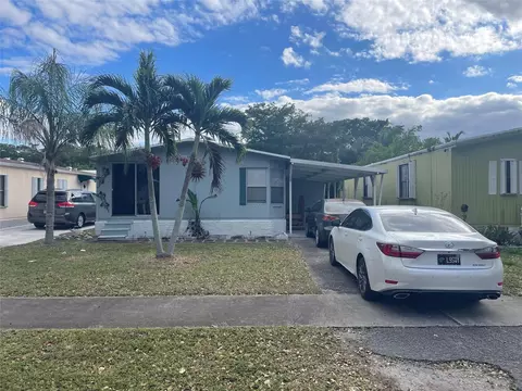 3016 SW 52nd St, Fort Lauderdale, FL 33312