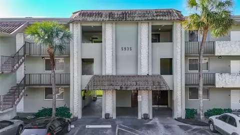5935 Del Lago Cir #108, Sunrise, FL 33313