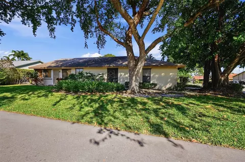 2495 NW 14th St, Delray Beach, FL 33445