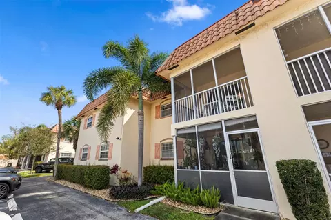 101 E Mcnab Rd #219, Pompano Beach, FL 33060