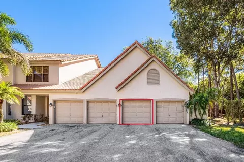 5780 Coach House Cir #C, Boca Raton, FL 33486