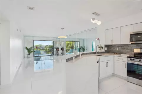 2205 S Cypress Bend Dr #501, Pompano Beach, FL 33069