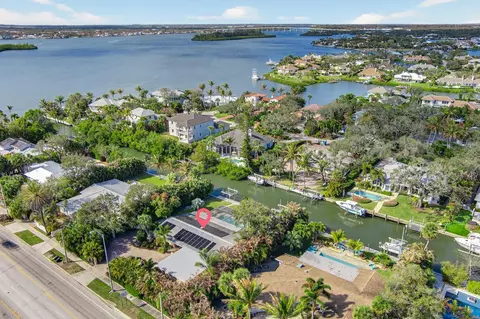 547 E Causeway Blvd, Vero Beach, FL 32963