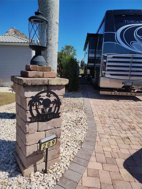 3720 SW 7th Mnr, Okeechobee, FL 34974
