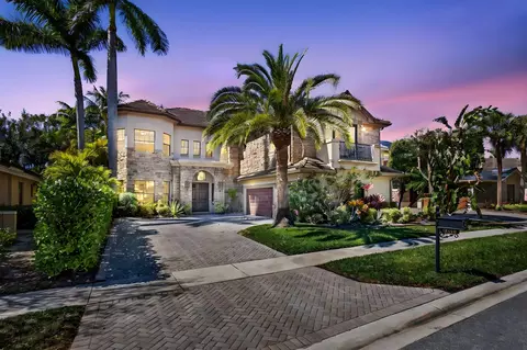 10468 Trianon Pl, Wellington, FL 33449