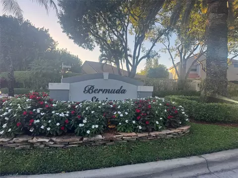 593 Bedford Ave, Weston, FL 33326