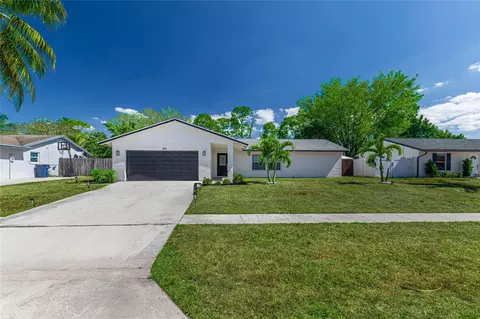 188 Martin Cir, Royal Palm Beach, FL 33411